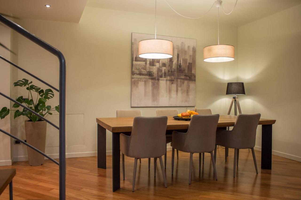 Ar Prestige Penthouse - Soho Apartment Bergamo Bagian luar foto