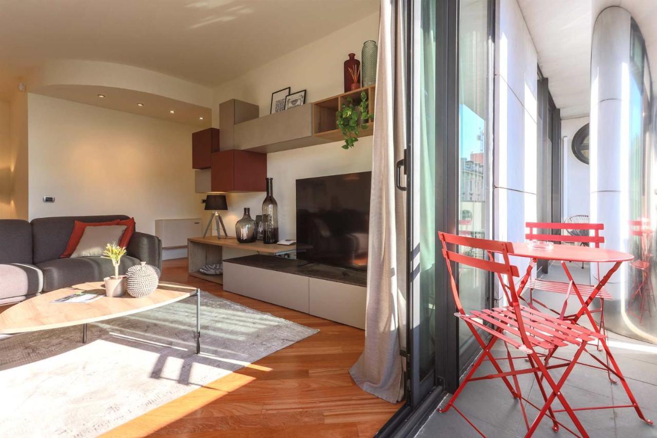 Ar Prestige Penthouse - Soho Apartment Bergamo Bagian luar foto